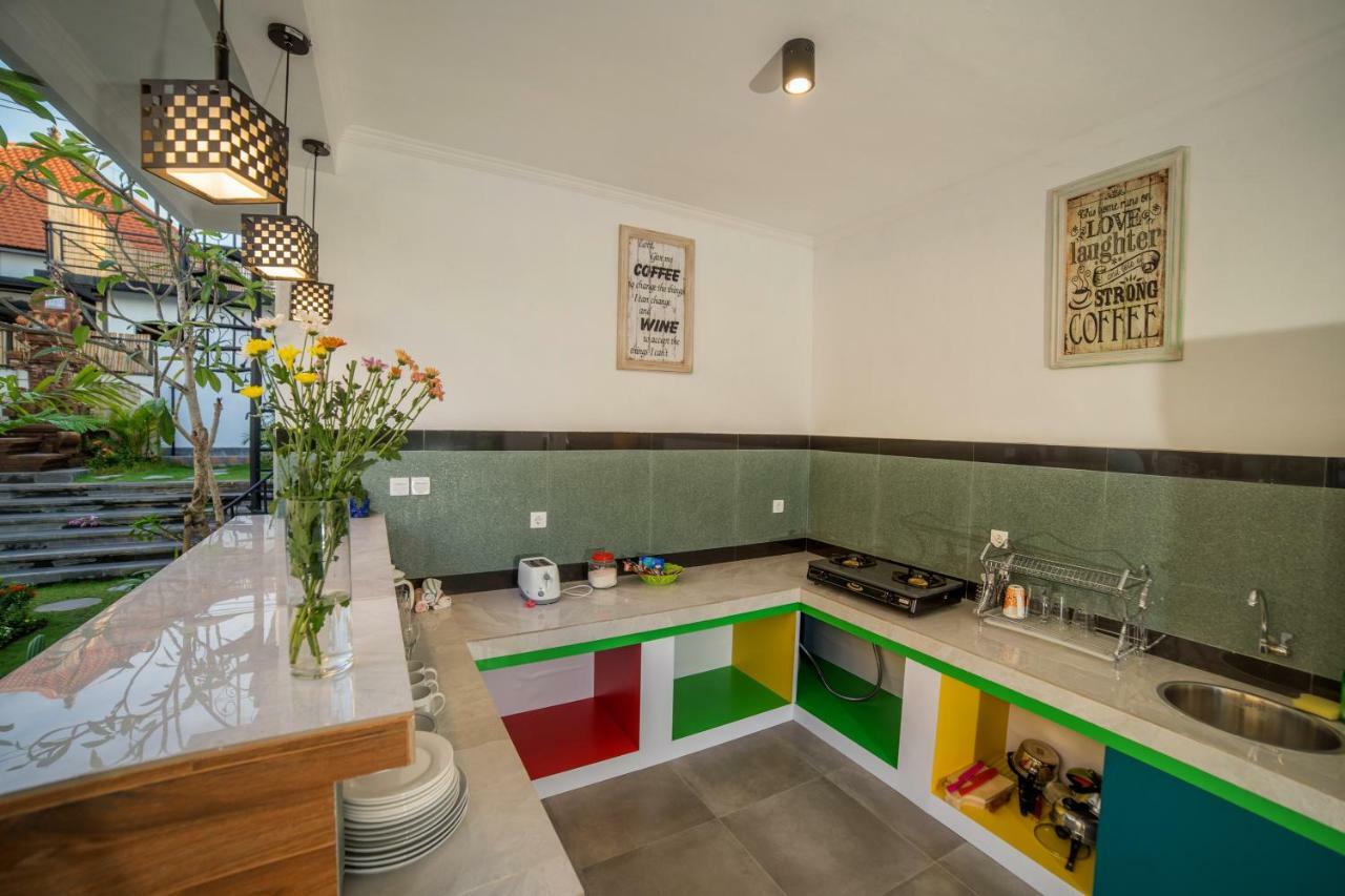 Lila Loka Homestay Canggu Esterno foto