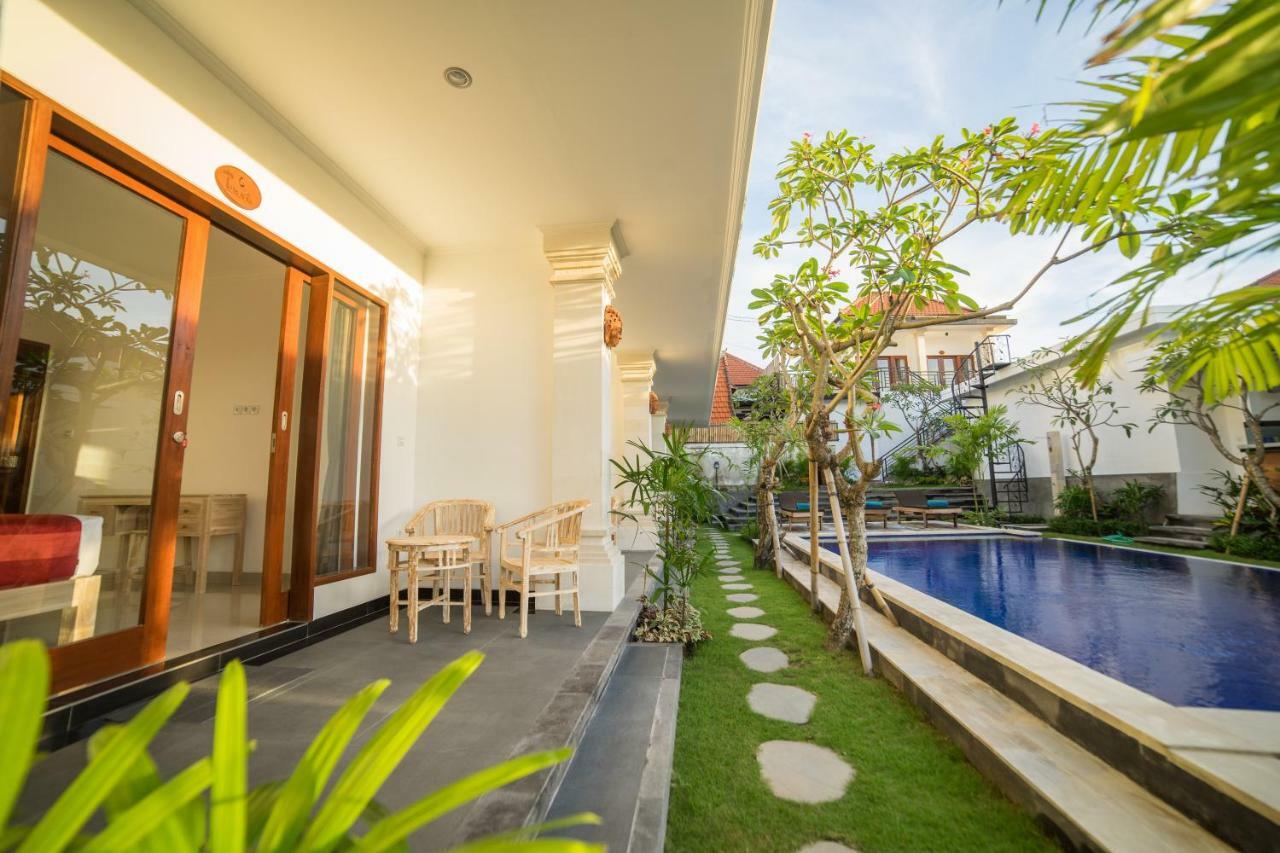 Lila Loka Homestay Canggu Esterno foto