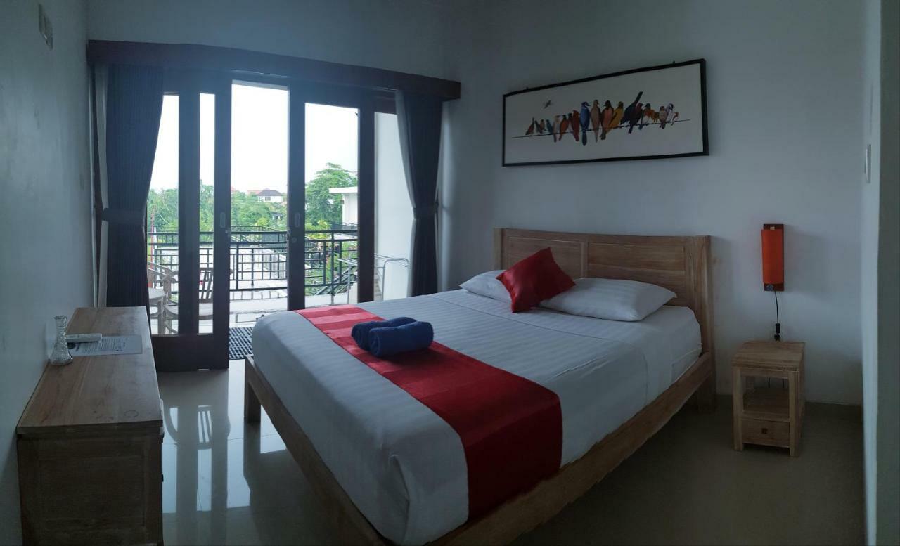 Lila Loka Homestay Canggu Esterno foto
